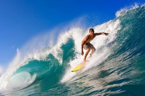 乐鱼娱乐-包含全锦赛战况：上海申花防线稳固，切尔西进攻受阻，阿尔卡拉斯成最佳的词条