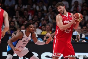 乐鱼体育线上网站-赛点之战全明星赛前瞻：字母哥伤情更新，北京首钢冲击连败纪录的简单介绍